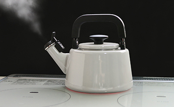 Japanese Stainless Steel Whistling Kettle – Umami Mart